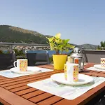 Timbar Apartment
